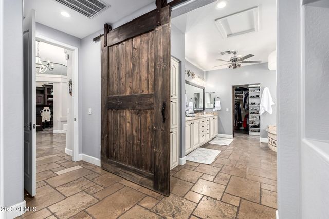 11627 E REGAL Court, Chandler, AZ 85249