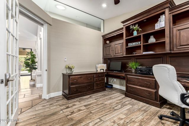 11627 E REGAL Court, Chandler, AZ 85249