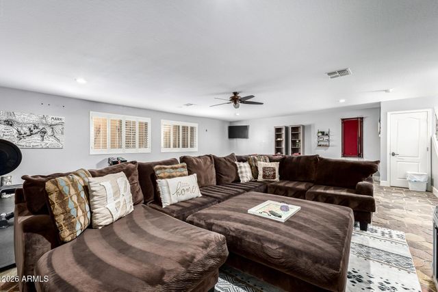 11627 E REGAL Court, Chandler, AZ 85249