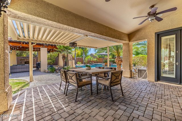 11627 E REGAL Court, Chandler, AZ 85249