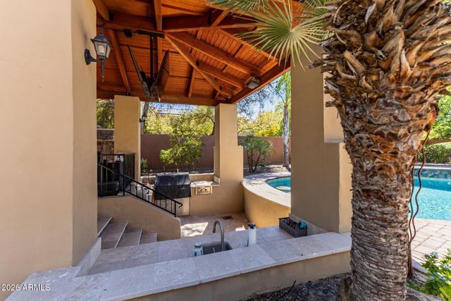 11627 E REGAL Court, Chandler, AZ 85249