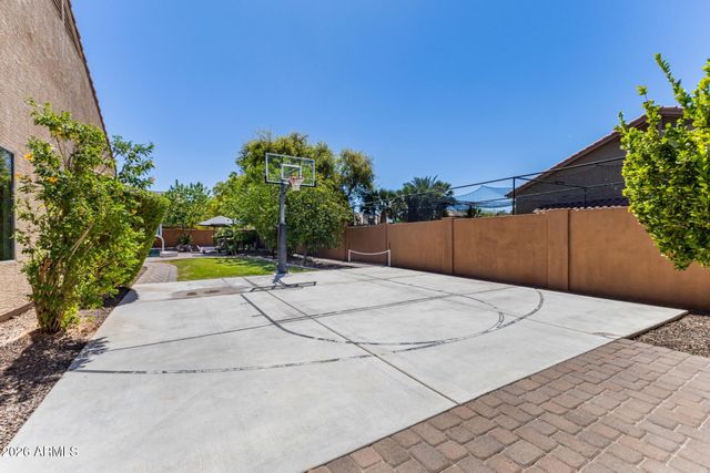 11627 E REGAL Court, Chandler, AZ 85249