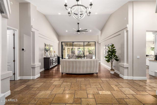 11627 E REGAL Court, Chandler, AZ 85249