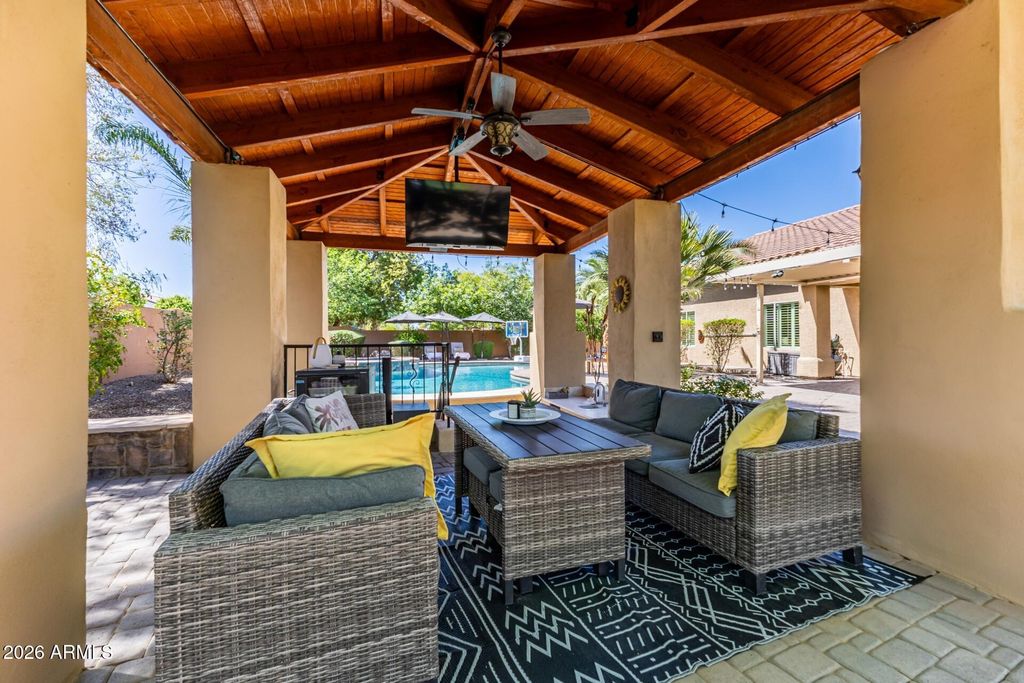 11627 E REGAL Court, Chandler, AZ 85249 — photo 2