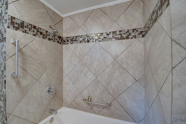 325 Rhode Island Street NE, Albuquerque, NM 87108