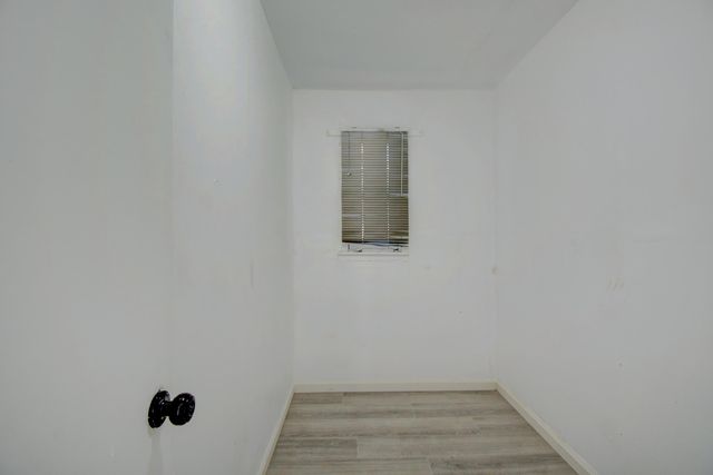 325 Rhode Island Street NE, Albuquerque, NM 87108