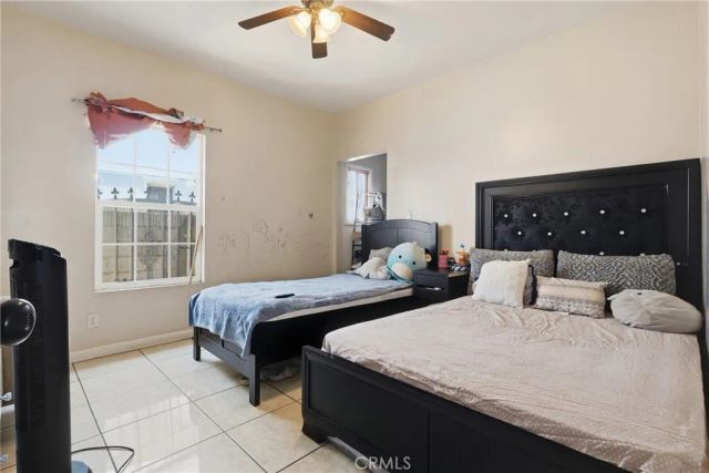 910 E 19th Street, Long Beach, CA 90806