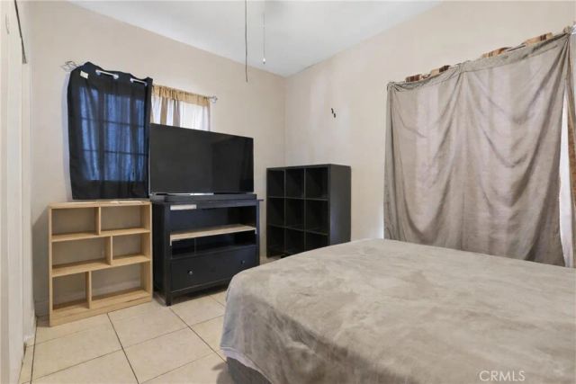 910 E 19th Street, Long Beach, CA 90806