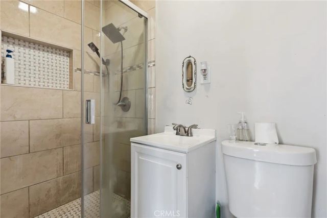 910 E 19th Street, Long Beach, CA 90806
