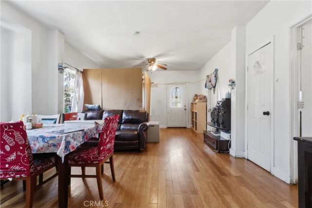 910 E 19th Street, Long Beach, CA 90806