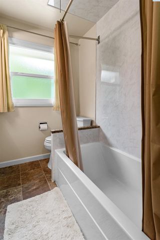 1906 S Ione Street, Kennewick, WA 99337