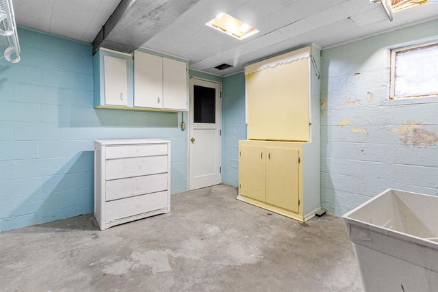 1906 S Ione Street, Kennewick, WA 99337