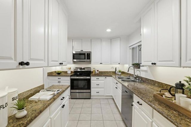 554 Manet Terrace, Sunnyvale, CA 94087