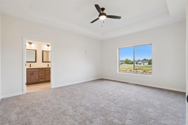 1789-7 Golf Course Boulevard, Independence, IA 50644