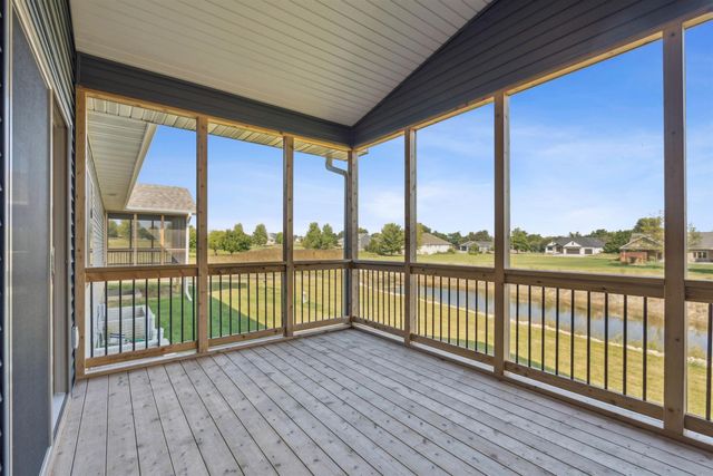 1789-7 Golf Course Boulevard, Independence, IA 50644