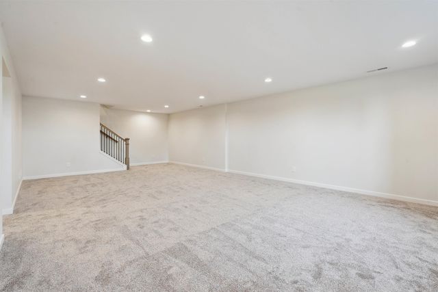 1789-7 Golf Course Boulevard, Independence, IA 50644