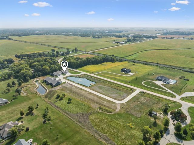 1789-7 Golf Course Boulevard, Independence, IA 50644