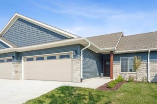1789-7 Golf Course Boulevard, Independence, IA 50644