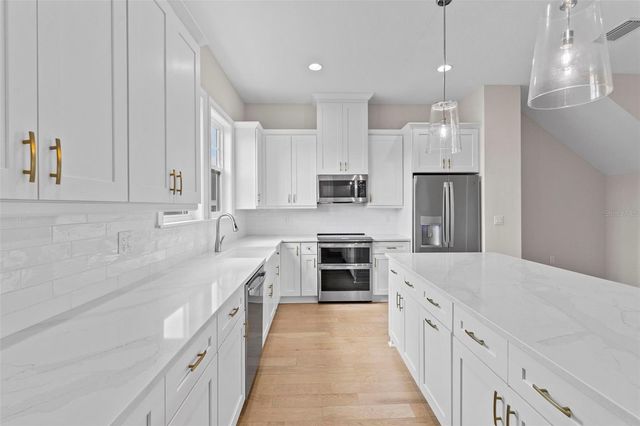 4302 W NORTH B STREET 4, Tampa, FL 33609