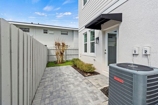 4302 W NORTH B STREET 4, Tampa, FL 33609