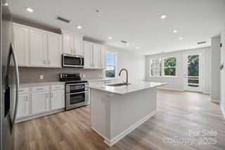 4455 Reed Creek Drive 105, Sherrills Ford, NC 28673