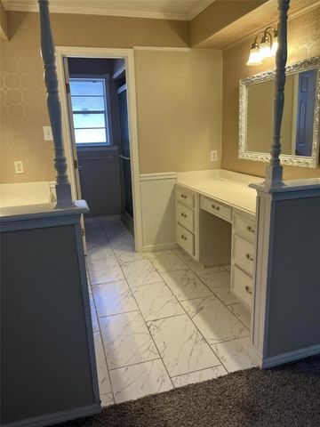 1006 Caspian Lane, Houston, TX 77090