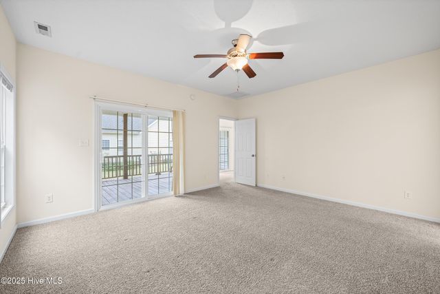 102 Winterlochen Drive, Jacksonville, NC 28540