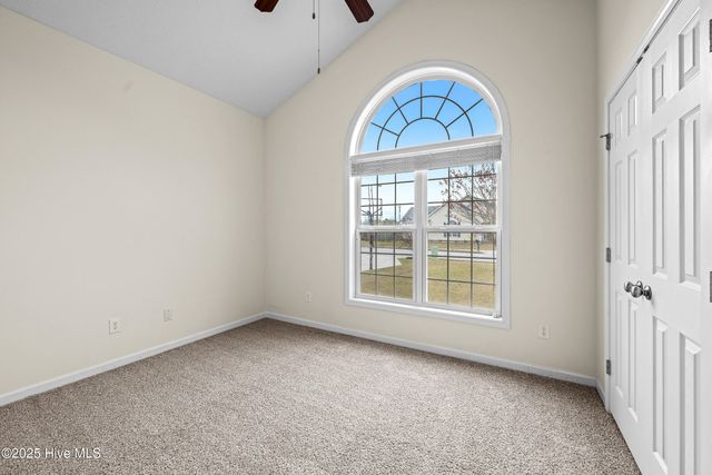 102 Winterlochen Drive, Jacksonville, NC 28540