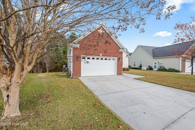 102 Winterlochen Drive, Jacksonville, NC 28540