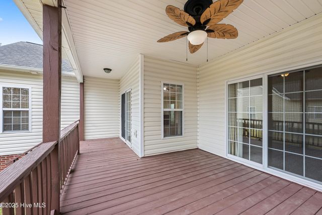 102 Winterlochen Drive, Jacksonville, NC 28540