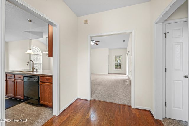 102 Winterlochen Drive, Jacksonville, NC 28540