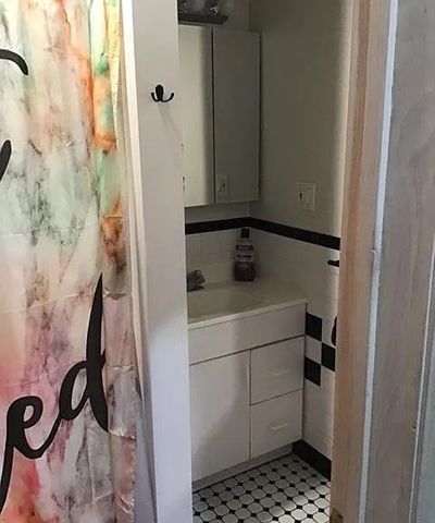 16 Marney St 1, Cambridge, MA 02141