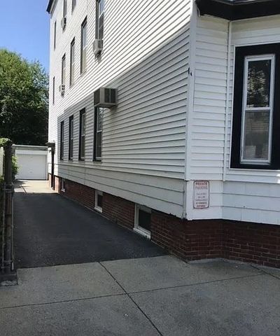 16 Marney St 1, Cambridge, MA 02141