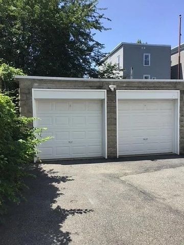16 Marney St 1, Cambridge, MA 02141
