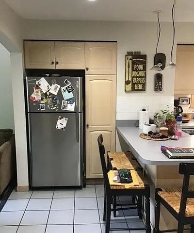16 Marney St 1, Cambridge, MA 02141