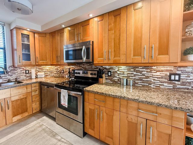 1000 S Ocean Boulevard 12j, Pompano Beach, FL 33062