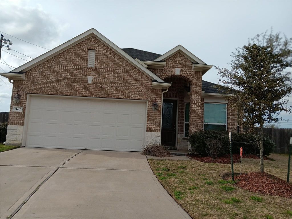 24722 Lake Basin Court, Katy, TX 77493
