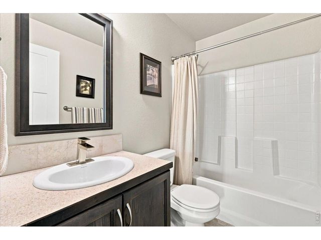 625 Tenderfoot Dr, Berthoud, CO 80513