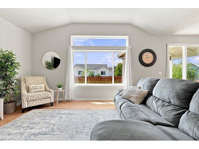 625 Tenderfoot Dr, Berthoud, CO 80513