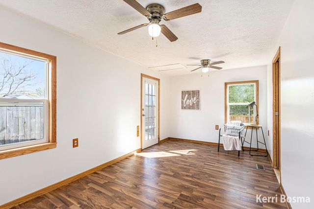 4768 Bauer Road, Georgetown Twp, MI 49426