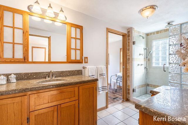 4768 Bauer Road, Georgetown Twp, MI 49426