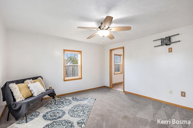 4768 Bauer Road, Georgetown Twp, MI 49426