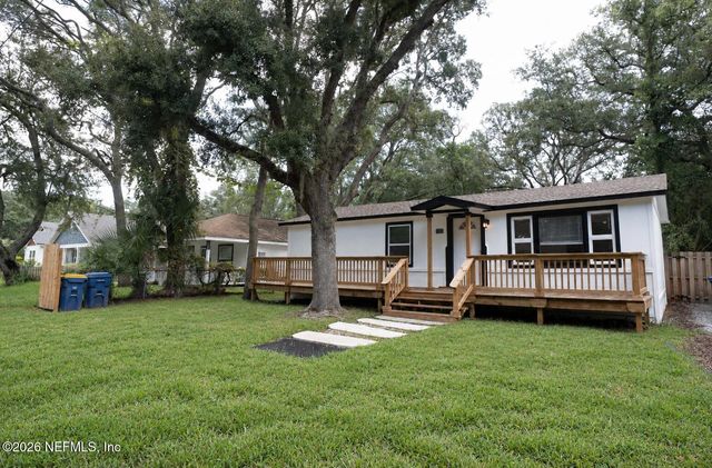 716 S 12TH Street, Fernandina Beach, FL 32034