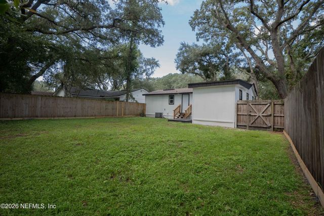716 S 12TH Street, Fernandina Beach, FL 32034