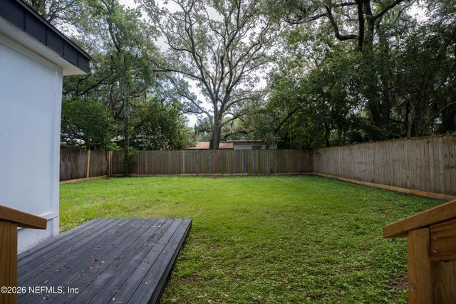 716 S 12TH Street, Fernandina Beach, FL 32034
