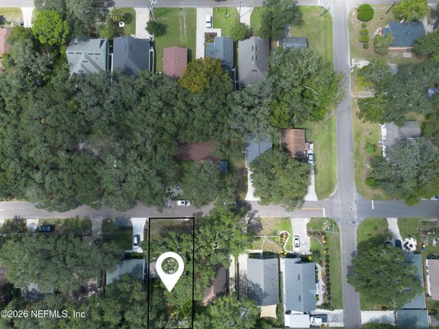 716 S 12TH Street, Fernandina Beach, FL 32034