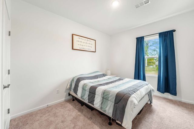 252 Brook Ave, White House, TN 37188