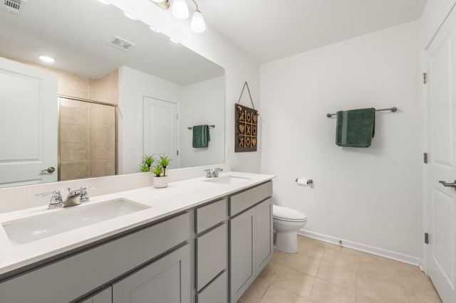 252 Brook Ave, White House, TN 37188