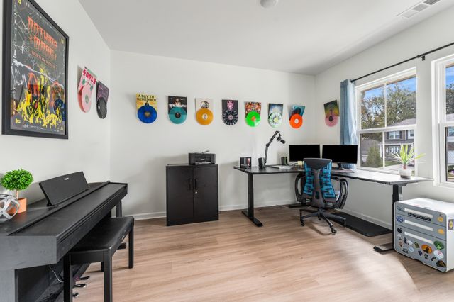 252 Brook Ave, White House, TN 37188