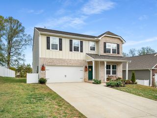 252 Brook Ave, White House, TN 37188